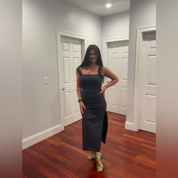 Midi dress in charcoal - Picture 5 of 6